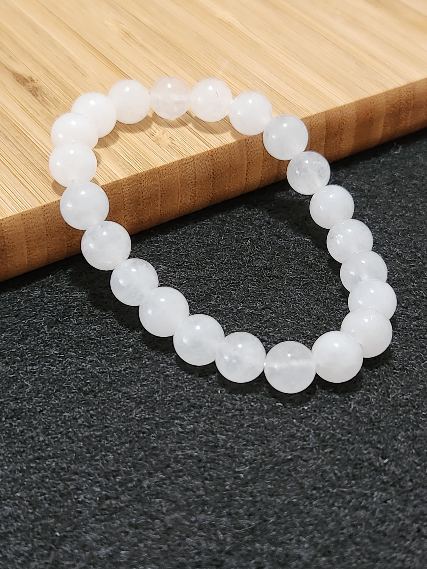 White Jade Stone beaded bracelet - calming - serenity - direction - immune system